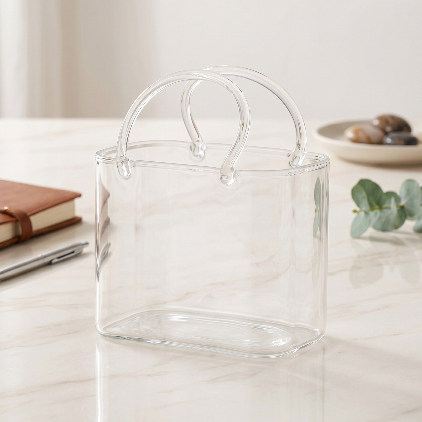 Glass Purse with Glass Straw C - Florist Supply Vases recensione e prezzo