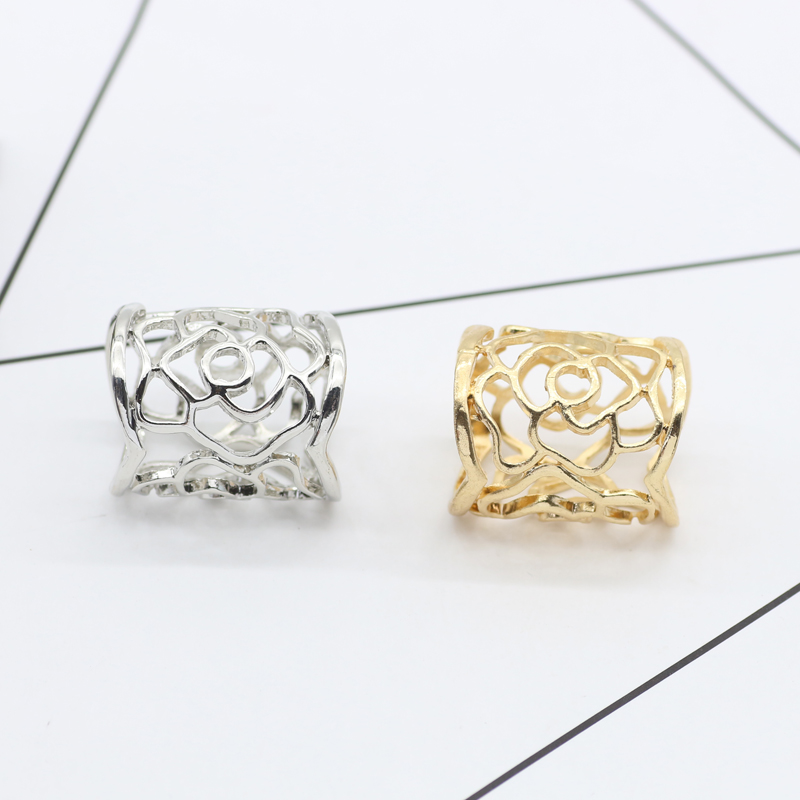 Fashion Enamel Crystal Flower  - Flower Frog Pin recensione e prezzo